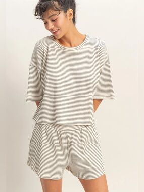 NEW Double Zero Cream Black Striped Lounge Set Boxy Tee Elastic Shorts Large
